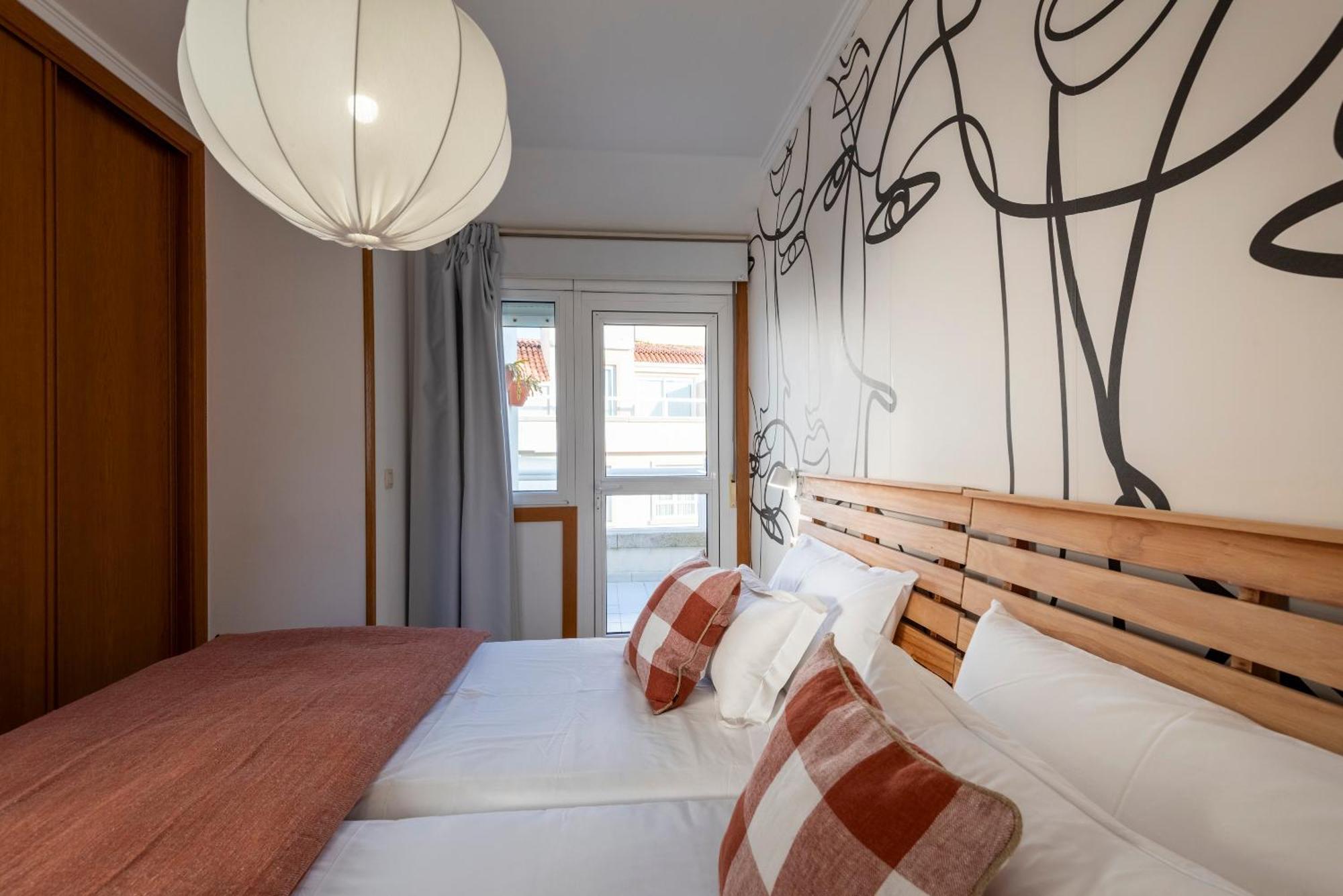 Apartamento Playa Silgar -50 M Playa Con 2 Garajes Y 3 Dormitorios Sanxenxo Kültér fotó